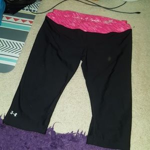 Under Armour Breast Cancer Capri Leggings